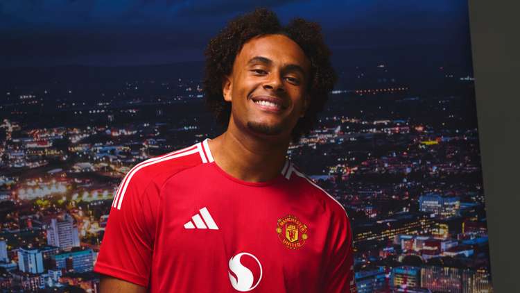 Joshua Zirkzee Manchester United 2024 25