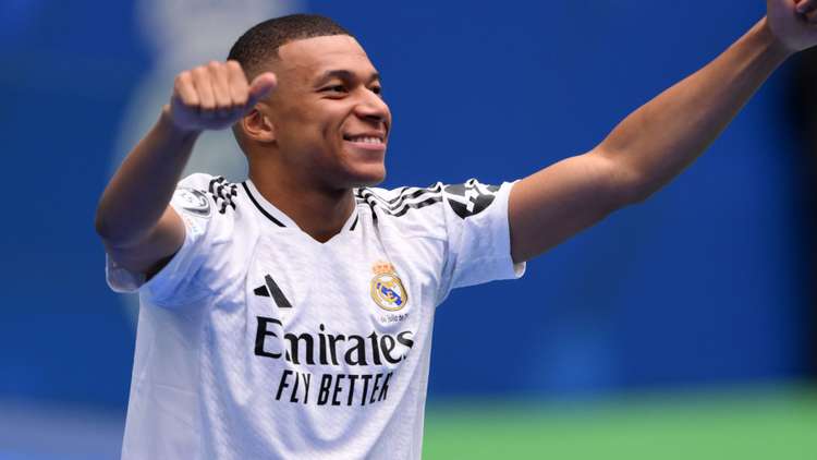 Kylian Mbappe Real Madrid 2024 25